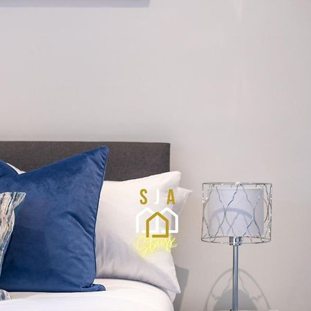 Holburn Hideaway - Sja Stays - Modern 2 Bed Apartment Aberdeen Eksteriør billede