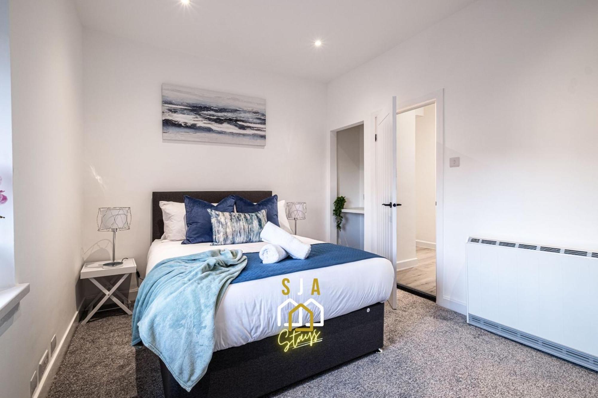 Holburn Hideaway - Sja Stays - Modern 2 Bed Apartment Aberdeen Eksteriør billede