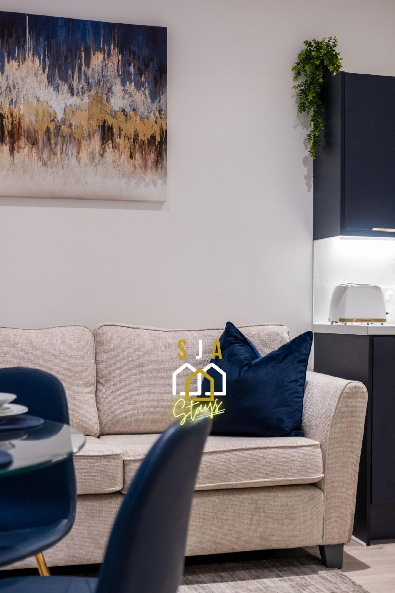 Holburn Hideaway - Sja Stays - Modern 2 Bed Apartment Aberdeen Eksteriør billede